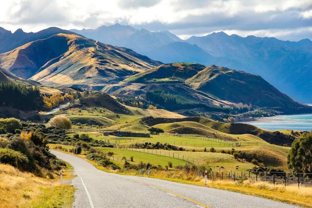 Summer Driving Tips: Travel Confidently with Yes Rentals